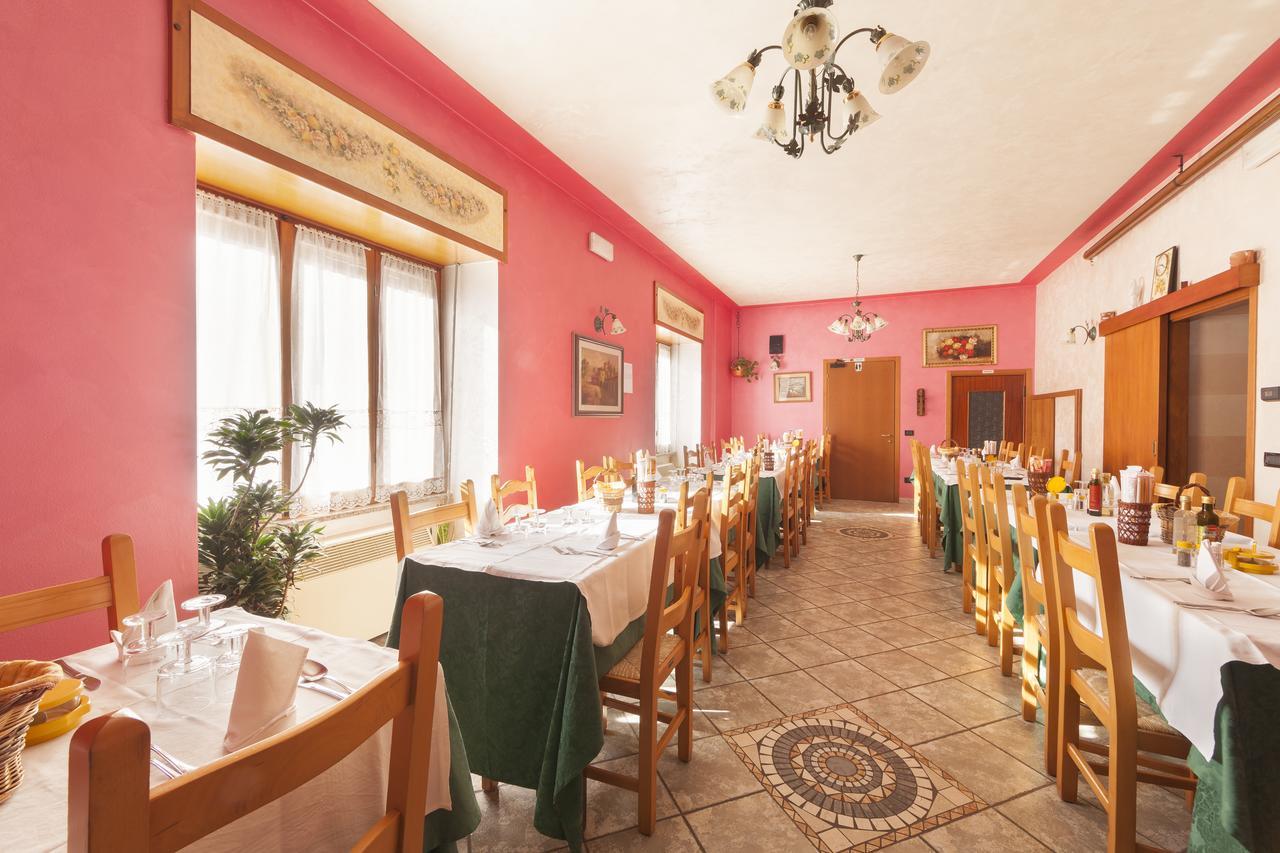 Albergo Belvedere Collio Exteriör bild
